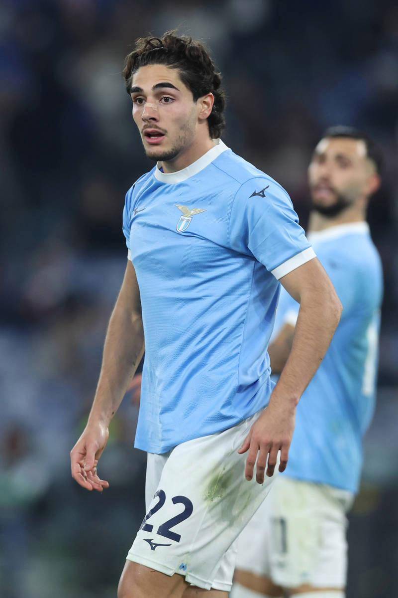 lol-法甲赛程吃紧，比利亚雷亚尔集结日单刀错失，媒体盛赞，年轻球员得到机会的简单介绍